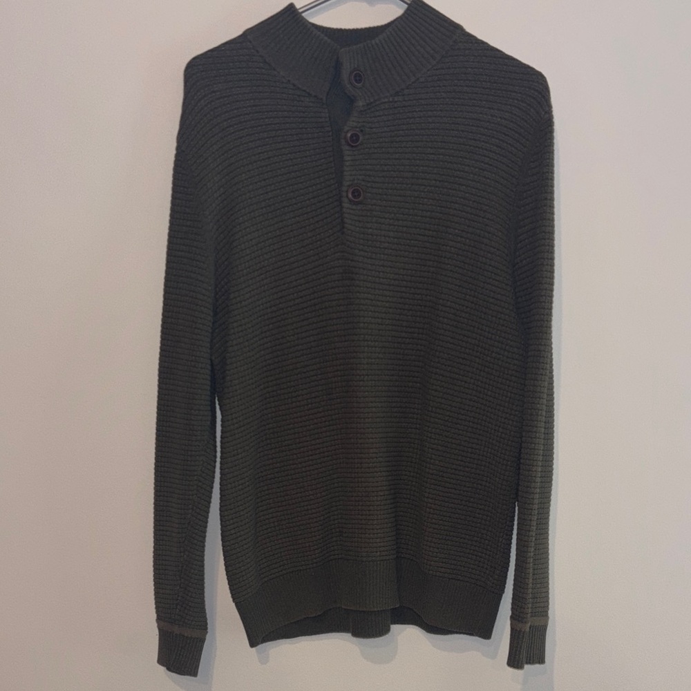 Green sweater